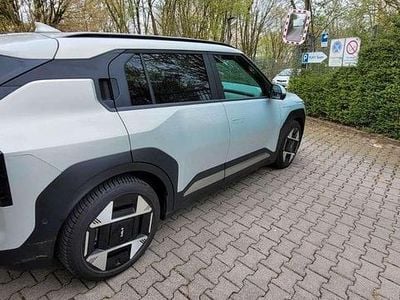 Gebraucht Kia EV3 Earth 150 kW (204 PS) 2025 (isg) ivory silber met (metallic) SUV