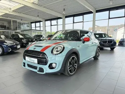 Gebraucht Mini Cooper S 192 PS (141 kW) 2018 Blau Kleinwagen