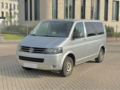 Usata VW T5 Startline 140 CV (102 kW) 2011 Argento Furgone