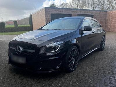 Gebraucht Mercedes CLA200 AMG line 156 PS (114 kW) 2016 Schwarz Limousine