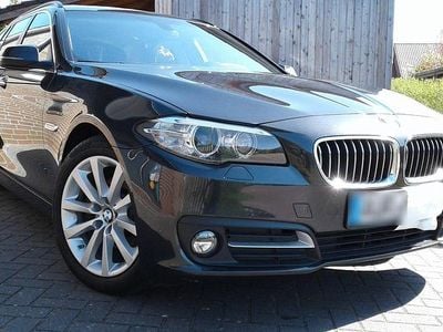 Gebraucht BMW 520 190 PS (139 kW) 2016 Grau Kombi