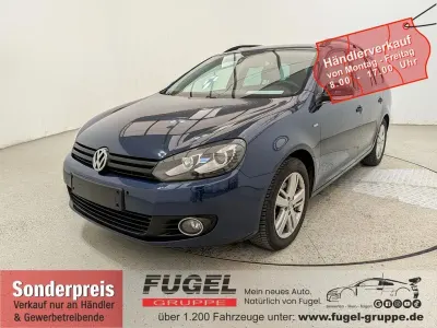 Gebraucht VW Golf VII Match 95 PS (69 kW) 2013 Blau Kombi