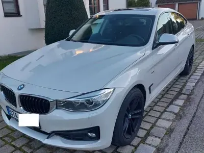 Gebraucht BMW 320 Sport Line 184 PS (135 kW) 2013 Weiß Limousine