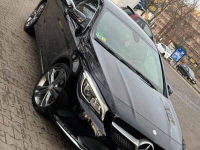 Mercedes CLA180