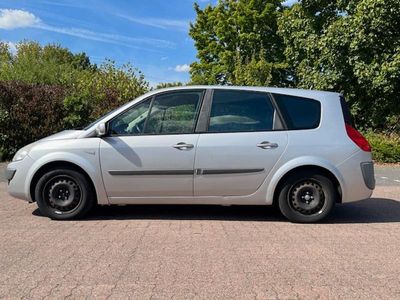 Renault Grand Scénic II