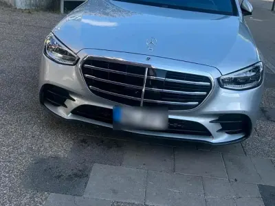 Gebraucht Mercedes S400 330 PS (242 kW) 2021 Silber Limousine