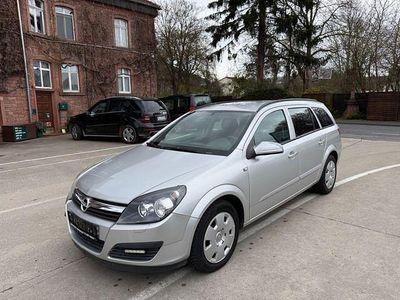 Gebraucht Opel Astra Edition 101 PS (74 kW) 2005 Silber Kombi