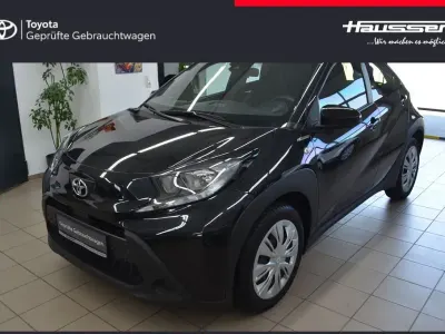 Gebraucht Toyota Aygo X Business Edition 72 PS (52 kW) 2024 Schwarz SUV