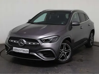 Gebraucht Mercedes GLA220 AMG line 190 PS (139 kW) 2024 Mountaingrau  met. (787) SUV