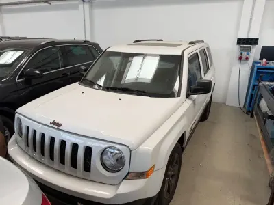 Gebraucht Jeep Patriot 174 PS (127 kW) 2017 Weiß SUV