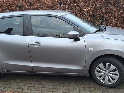 Grau Gebraucht 2018 Suzuki Baleno Limousine | 7.900 € (Guter Preis)