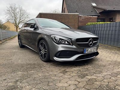 Usata Mercedes CLA200 AMG line 156 CV (114 kW) 2019 Grigio Berlina