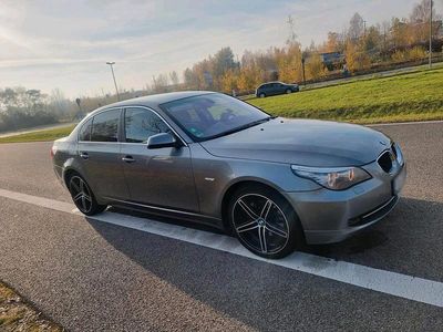 Second-hand BMW 530 235 CP (172 kW) 2009 Gri Berlinǎ