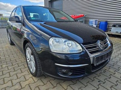 Second-hand VW Jetta Comfortline 150 CP (110 kW) 2006 Negru Berlinǎ