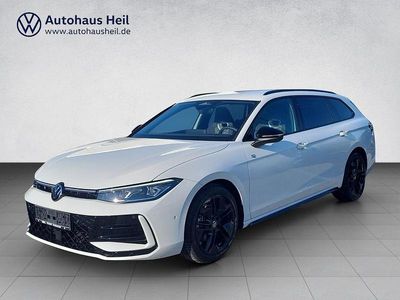 Neu VW Passat R-line 150 PS (110 kW) 2026 Weiß Limousine
