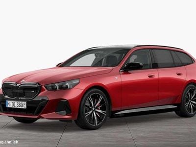 Fire red Gebraucht 2024 BMW i5 M Sport Kombi | 69.890 € (Superpreis)