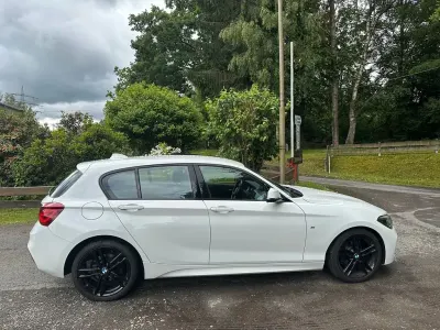 Gebraucht BMW 118 M Sport 136 PS (100 kW) 2019 Weiß Kleinwagen