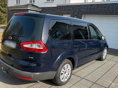 Second-hand Ford Galaxy 130 CP (95 kW) 2009 Albastru Monovolum