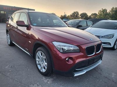 Rot Gebraucht 2012 BMW X1 xLine SUV | 8.599 € (Fairer Preis)