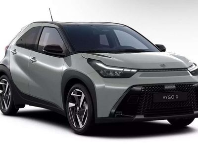 Neu Toyota Aygo X Lounge 116 PS (85 kW) 2025 Urban khaki/ night sky black SUV