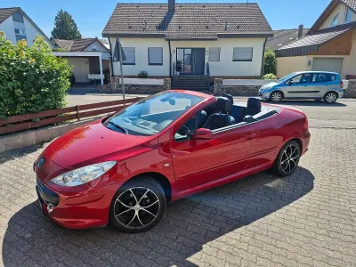 Gebraucht Peugeot 307 CC 140 PS (102 kW) 2007 Rot Cabrio
