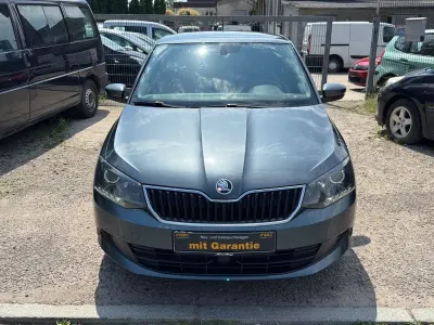 Gebraucht Skoda Fabia Ambition 90 PS (66 kW) 2015 Grau Kombi