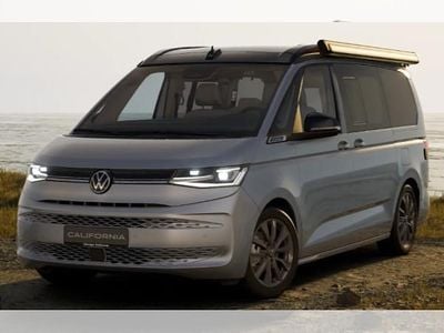 Neu VW California California 150 PS (110 kW) 2025 Silber (monosilber metallic / deep black perleffekt) Van