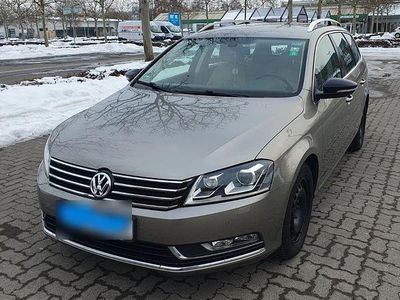 Usata VW Passat Edition 140 CV (102 kW) 2015 Marrone Station wagon