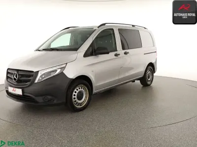 Używany Mercedes Vito 136 KM (100 kW) 2022 Srebrny Van