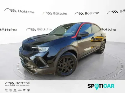 Gebraucht Opel Mokka GS Line 131 PS (96 kW) 2023 Lackierung schwarz perla nera/ SUV