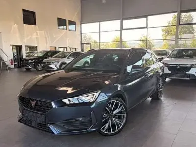 Gebraucht Cupra Leon VZ 310 PS (228 kW) 2024 Grau metallic