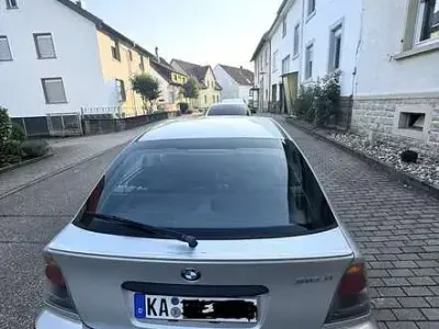 Gebraucht BMW 316 Compact 116 PS (85 kW) 2001 Kleinwagen
