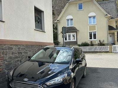 Second-hand Ford Focus 125 CP (91 kW) 2017 Negru Break