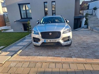 Usado Jaguar F-Pace R-Sport 179 HP (131 kW) 2017 Prateado SUV