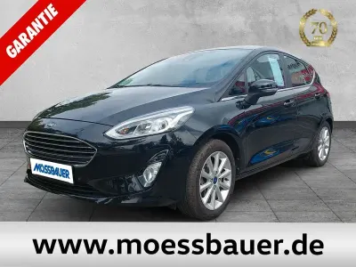 Gebraucht Ford Fiesta Titanium 101 PS (74 kW) 2017 Schwarz Kleinwagen
