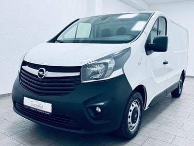 Weiß Gebraucht 2018 Opel Vivaro Van / Kleinbus | 13.685 € (Superpreis)