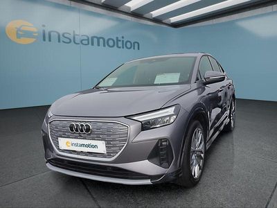 Grau Gebraucht 2022 Audi Q4 Sportback e-tron SUV | 30.599 € (Fairer Preis)