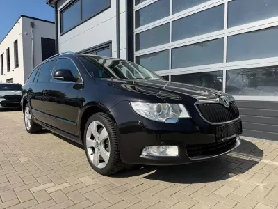 Gebraucht Skoda Superb 170 PS (125 kW) 2010 Schwarz Kombi