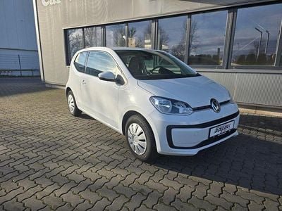 Weiß Gebraucht 2021 VW up! Basis Kleinwagen | 8.380 € (Fairer Preis)
