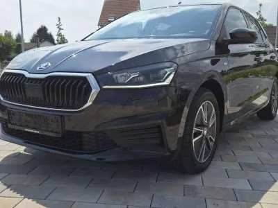 Gebraucht Skoda Fabia 95 PS (69 kW) 2022 Schwarz Kleinwagen