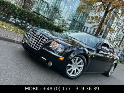 Gebraucht Chrysler 300C 218 PS (160 kW) 2010 Schwarz Limousine