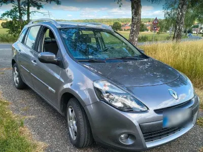 Gebraucht Renault Clio GrandTour Dynamique 86 PS (63 kW) 2009 Silber Kombi