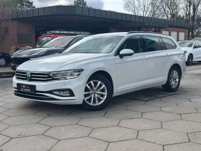 Używany VW Passat Business 150 KM (110 kW) 2021 Biały Kombi