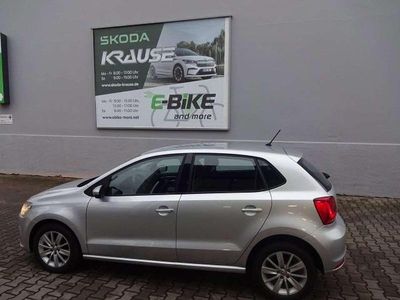 Reflexsilber metallic Gebraucht 2015 VW Polo Comfortline Kleinwagen | 11.750 € (Etwas zu teuer)
