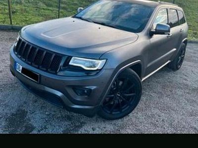 Grau Gebraucht 2015 Jeep Grand Cherokee SUV | 15.300 € (Fairer Preis)
