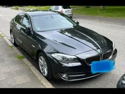 Gebraucht BMW 520 184 PS (135 kW) 2011 Grau Limousine