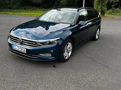 Gebraucht VW Passat Business 190 PS (139 kW) 2019 Blau Kombi