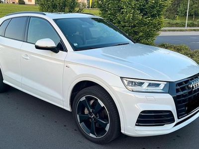 Second-hand Audi Q5 S-Line 190 CP (139 kW) 2019 Alb SUV
