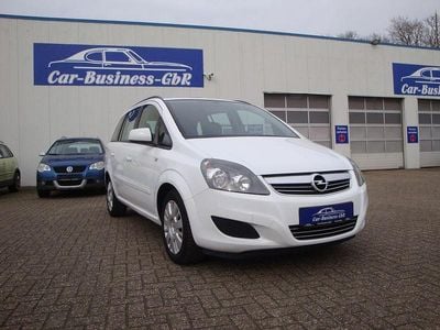Gebraucht Opel Zafira 116 PS (85 kW) 2012 Weiß Van / Kleinbus