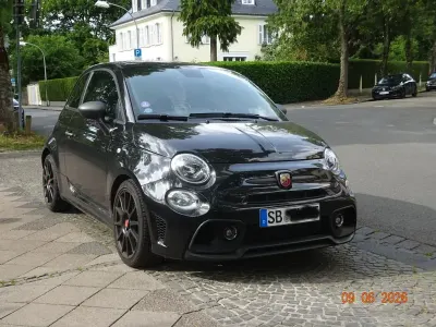 Gebraucht Abarth 595 Turismo 165 PS (121 kW) 2023 Schwarz Coupé